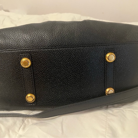 MARC JACOBS RE-EDITION BABY GROOVEE BAG (in super mint condition) - Picture 5 of 10